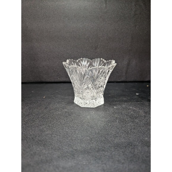 Cut Glass Crystal Rose Vase, Multi-use Vase, Floral‎ Display, 3.25" Vase, Accent - Picture 1 of 9